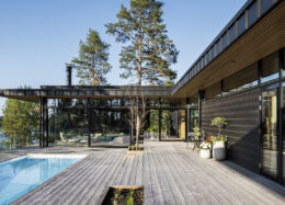 Haus P, Modernes Massivholzhaus, Terrasse und Schwimmbad
