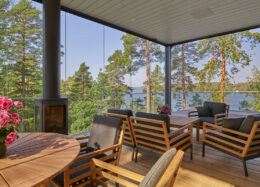 Massivholzhaus in Finnland – Terrasse