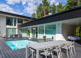 Plushaus 254 in Finnland – Schwimmbad