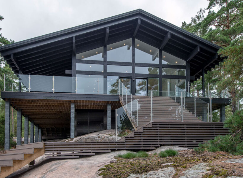 Polar - Massivholzhaus in Finnland - Grosse Fenster